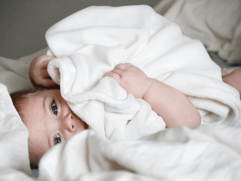 Quels produits de toilette utiliser pour laver mon bébé ? - Endro Cosmetiques